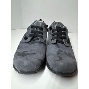 Align velocity slip resistant black camo gray shoes size 11M